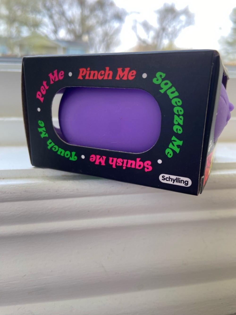 Cool Cat NeeDoh Cat Shape Purple Squeeze Toy - Picture 2 of 3